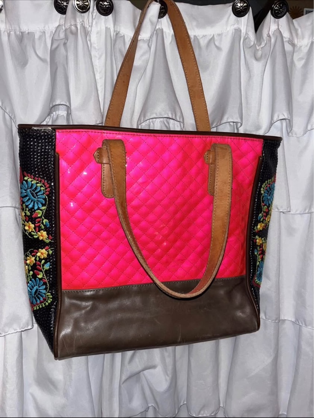 Consuela Classic Tote - Picture 2 of 7